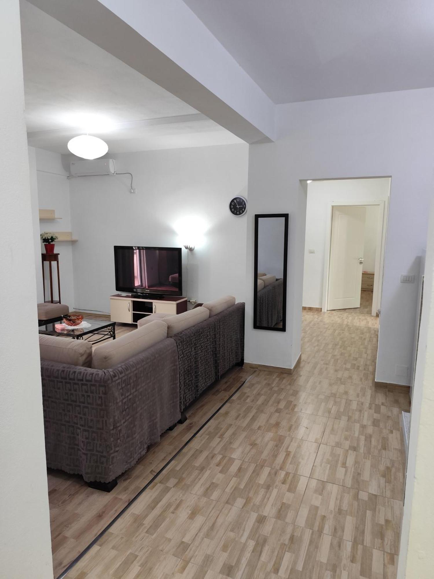 360 Appartement Gjirokastër